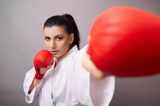O chute para trás (Dwi Chagi) Taekwondo